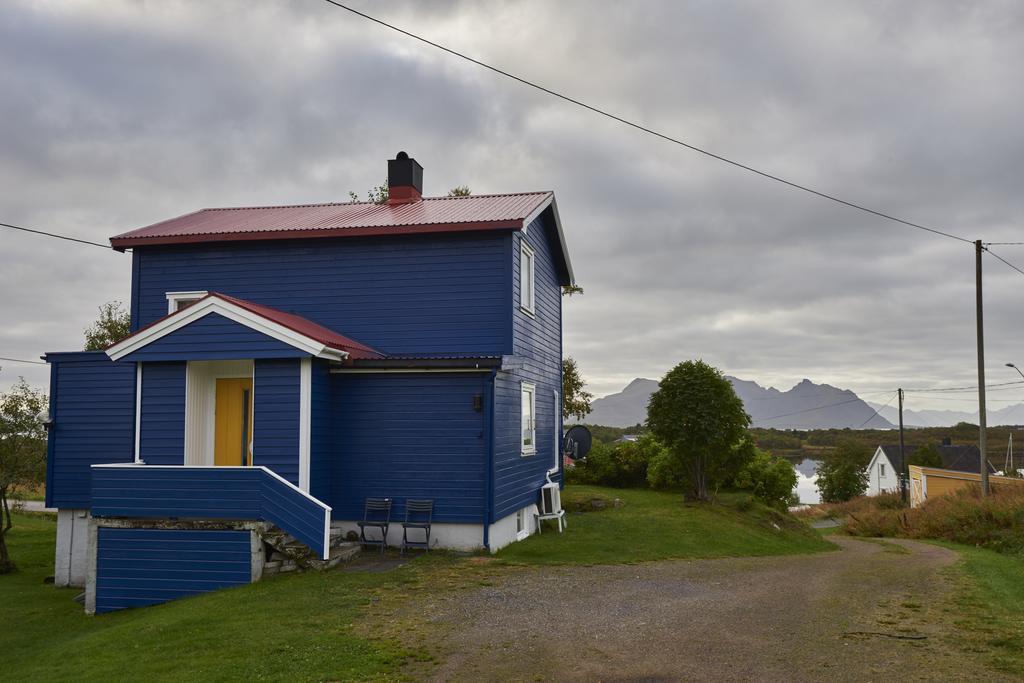 Huset Pa Yttersiden Straumsnes Exterior photo